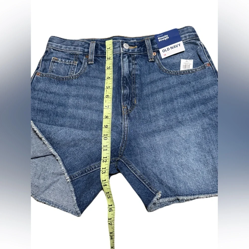 Old Navy High-Rise Slouchy Straight Distressed Denim Shorts Girl Size 16